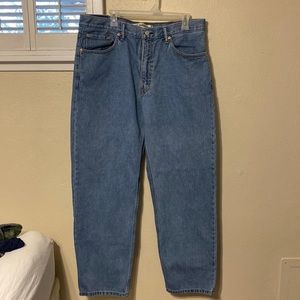 Levi’s 550’s Relaxed Fit- size 38W, 32L